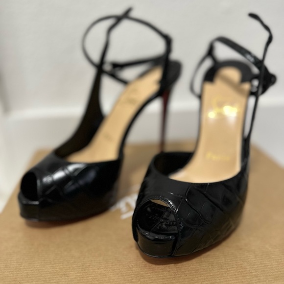 CHRISTIAN LOUBOUTIN Jenlove Alta Leather Croc Embossed Peep Toe Pumps - Picture 8 of 10